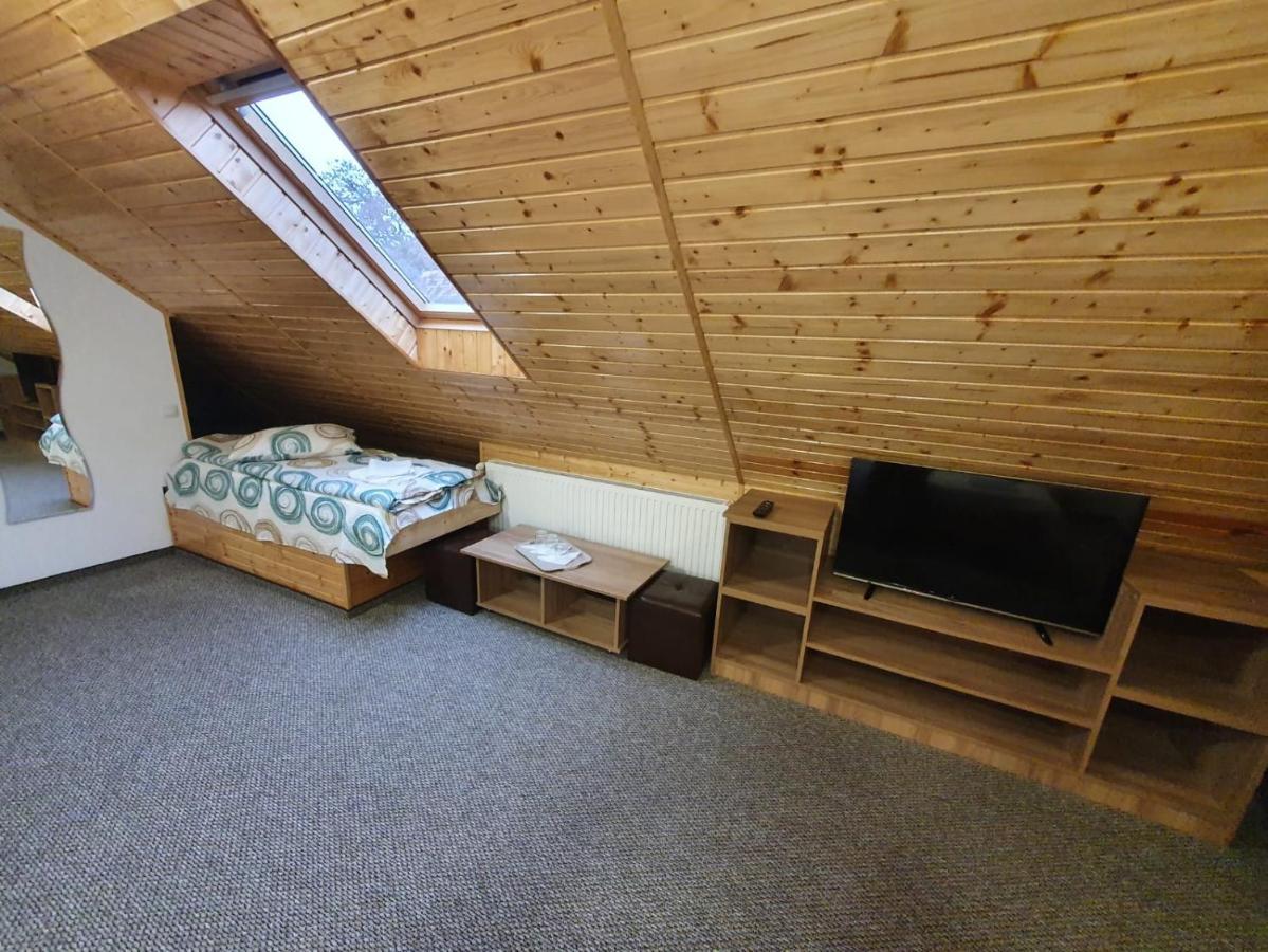 Casa Miruna & Noris Bran  Extérieur photo