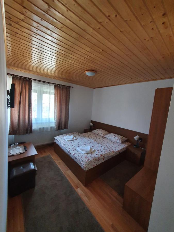 Casa Miruna & Noris Bran  Extérieur photo